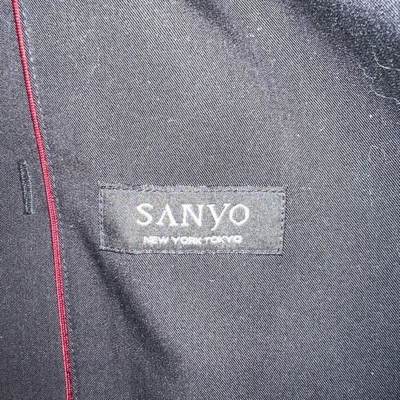 Bought in Tokyo and never wore. - Picture 2 of 12